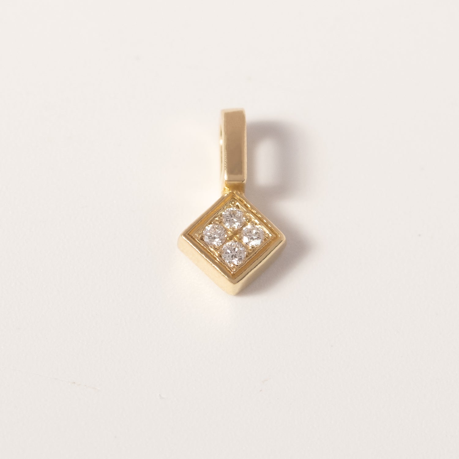 Diamond sparkle necklace